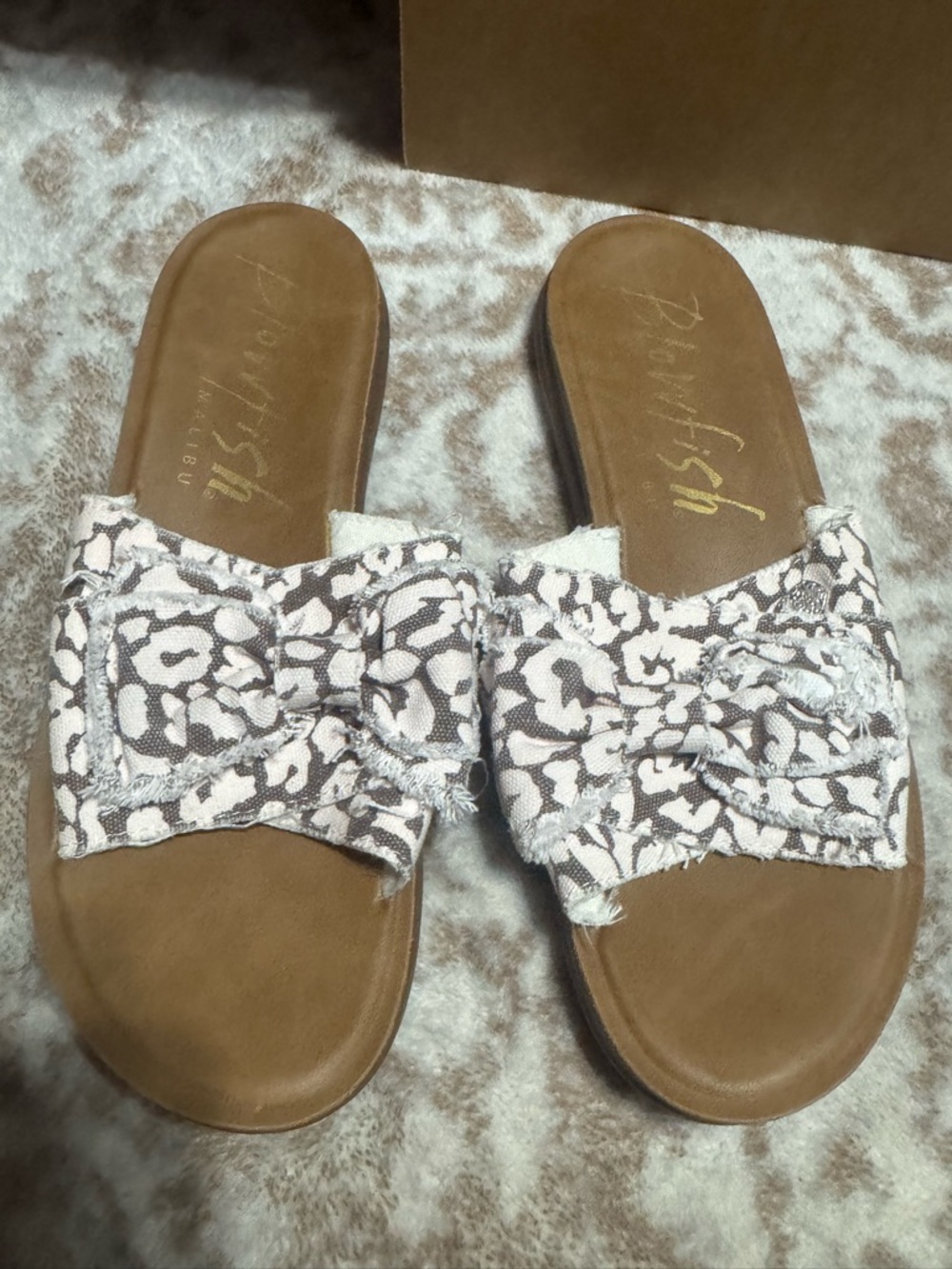 Blowfish Malibu Saturn Sandal - Boba Tea City Kitty